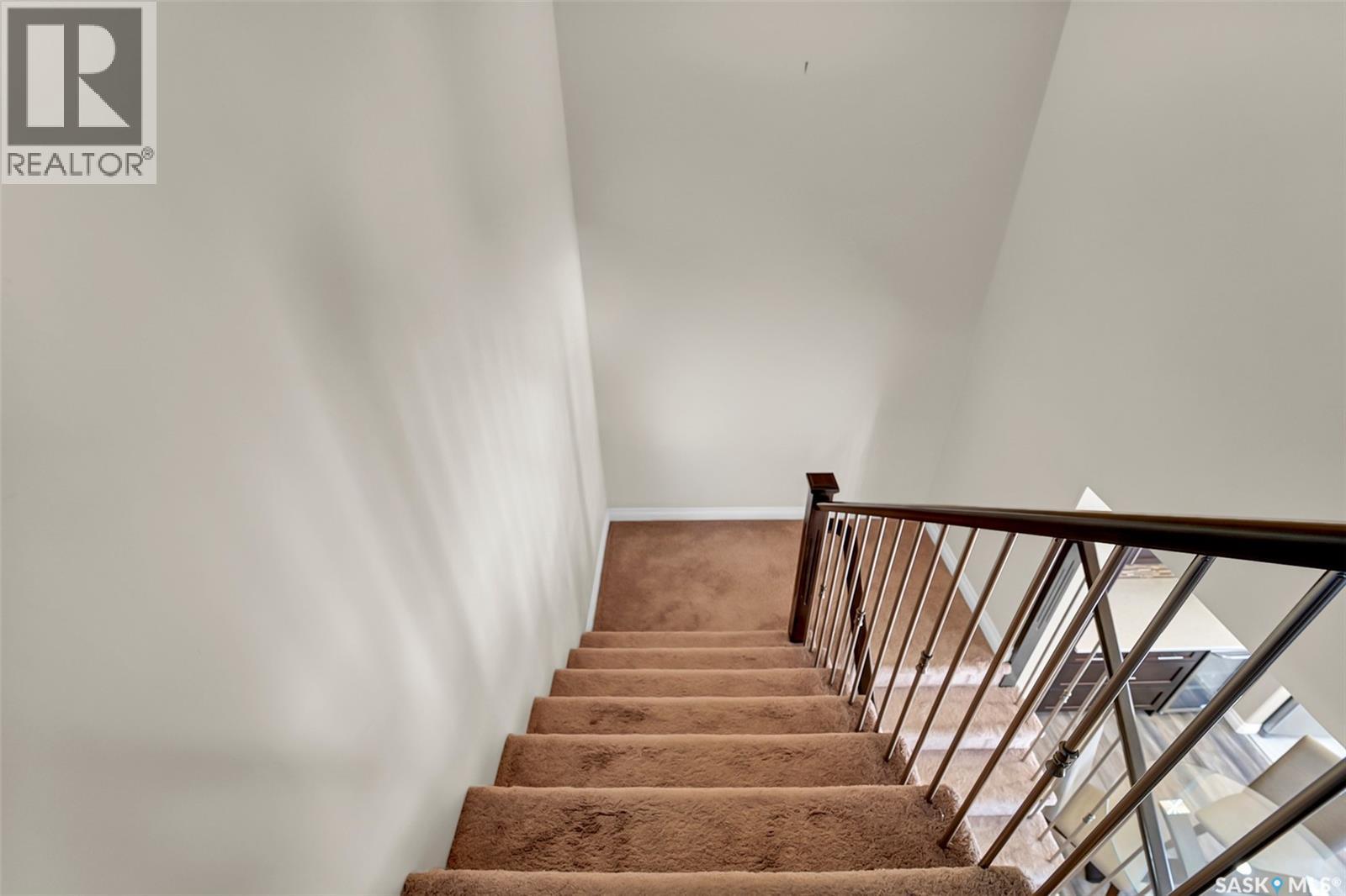 #102 Atton CRESCENT - 31
