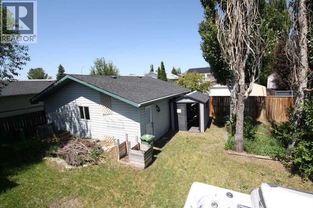 209 Strathaven Bay - 4