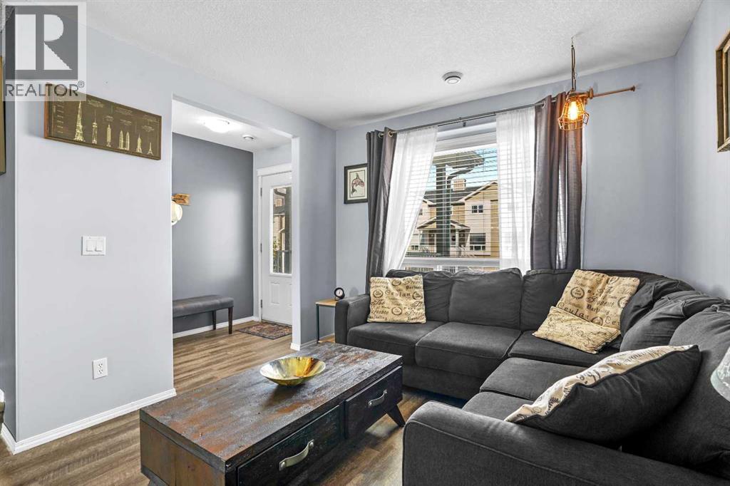 302 Sunrise Terrace NE - 4