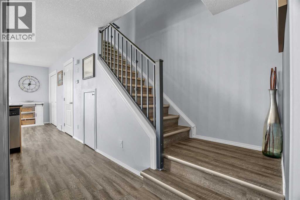 302 Sunrise Terrace NE - 21