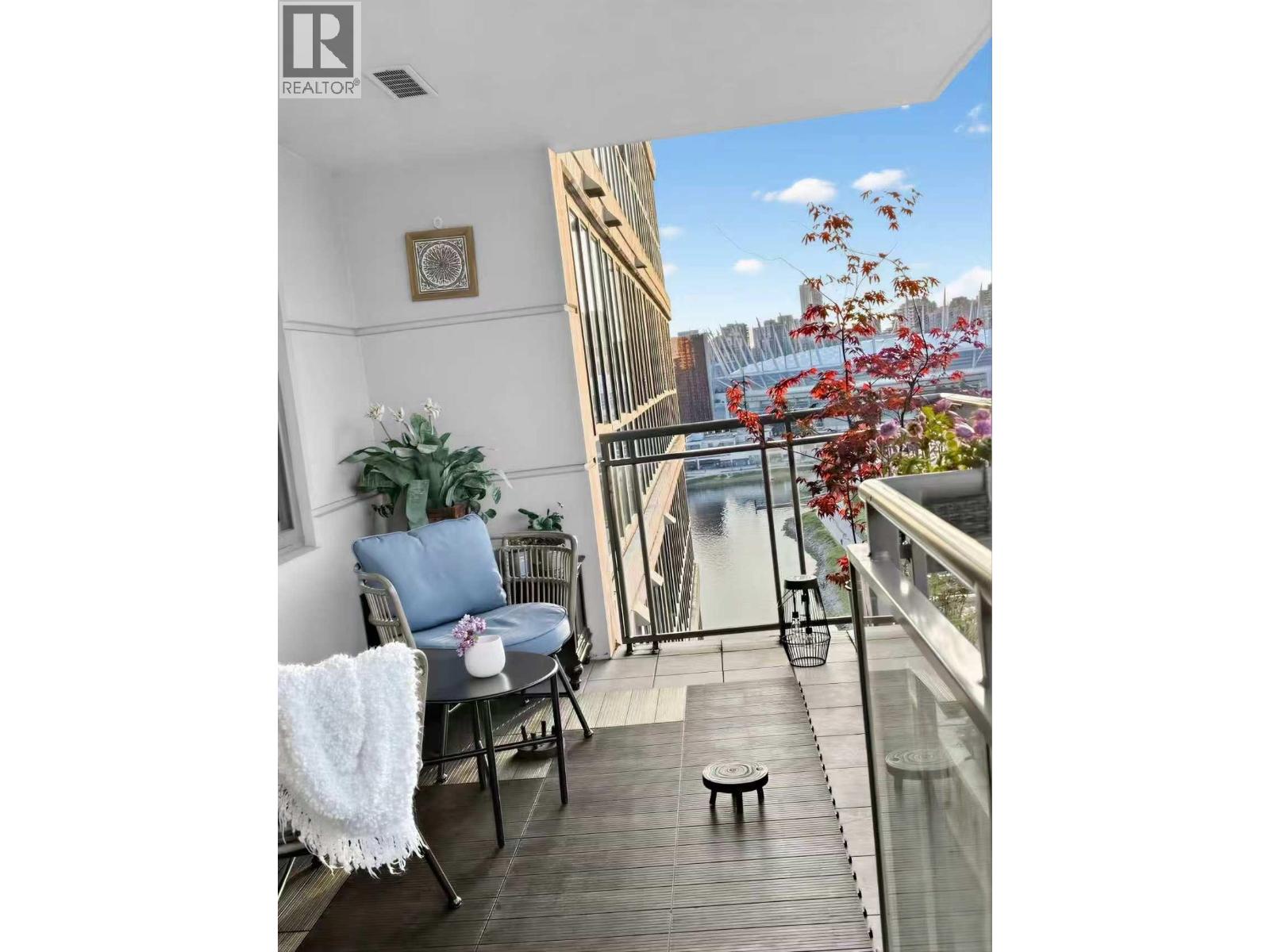 2 Bed, 2 Bath House for Sale in Vancouver – 1904 1088 QUEBEC STREET, Vancouver – MLS# R3145621 - Image 23