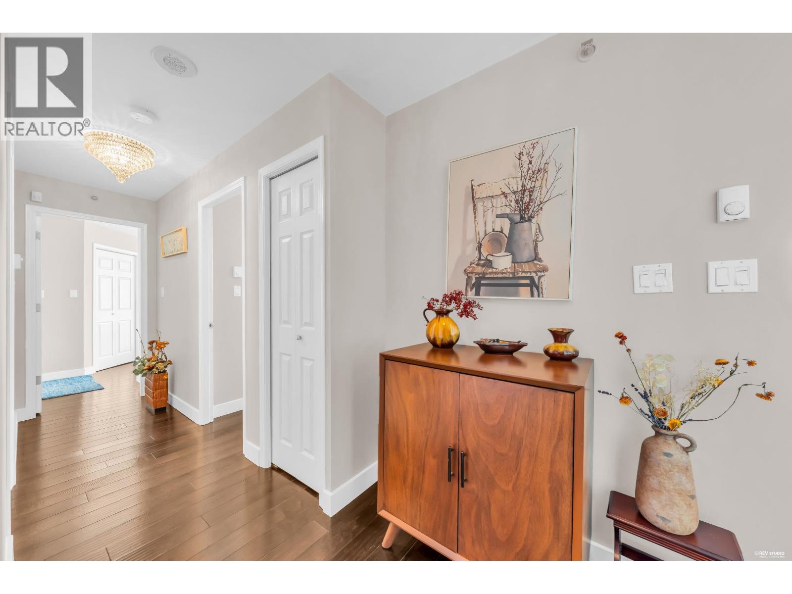 2 Bed, 2 Bath House for Sale in Vancouver – 1904 1088 QUEBEC STREET, Vancouver – MLS# R3145621 - Image 13