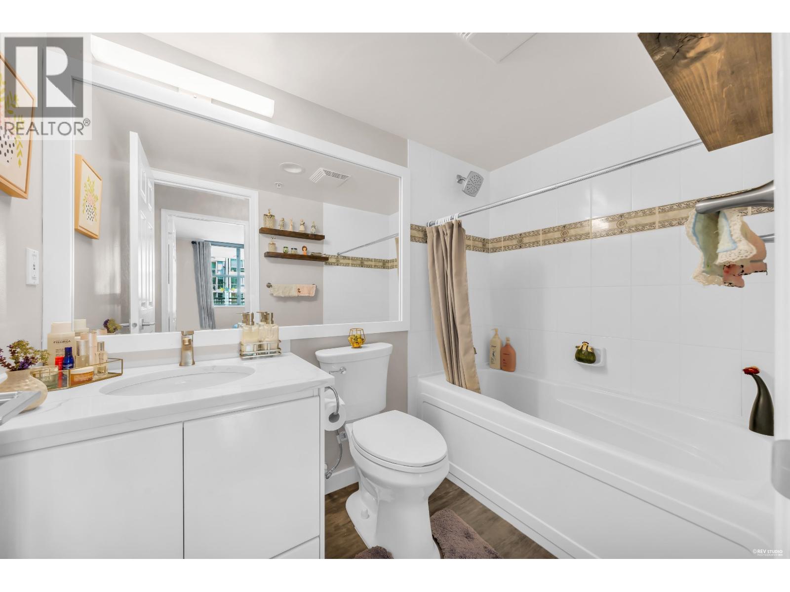 2 Bed, 2 Bath House for Sale in Vancouver – 1904 1088 QUEBEC STREET, Vancouver – MLS# R3145621 - Image 21