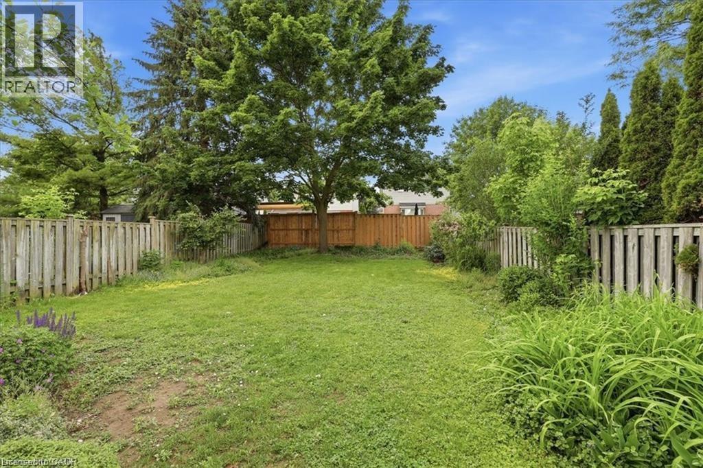 207 B AUBURN Drive - Image 17