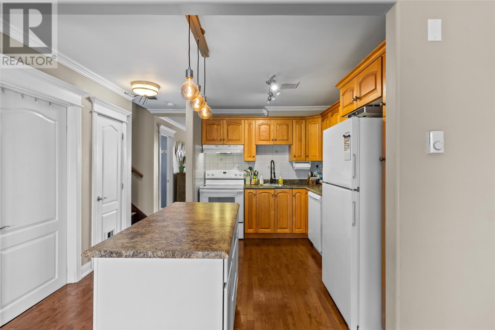 113 Farrell Drive - 7