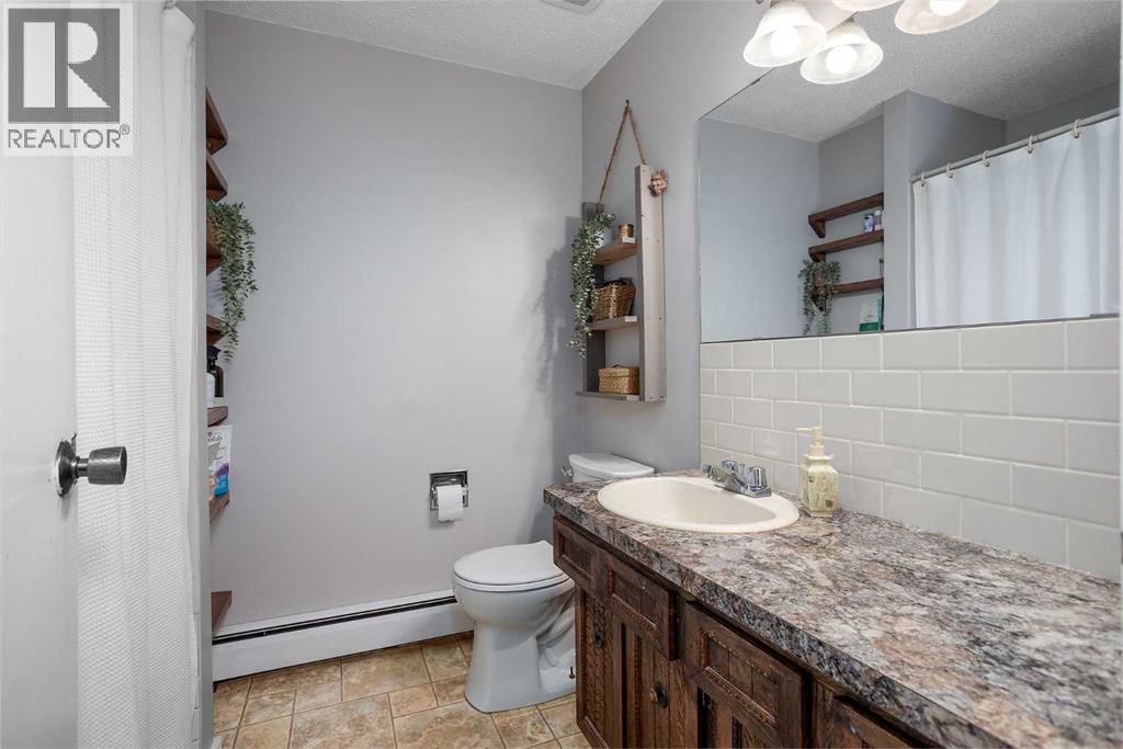 5102 56 Street - 12