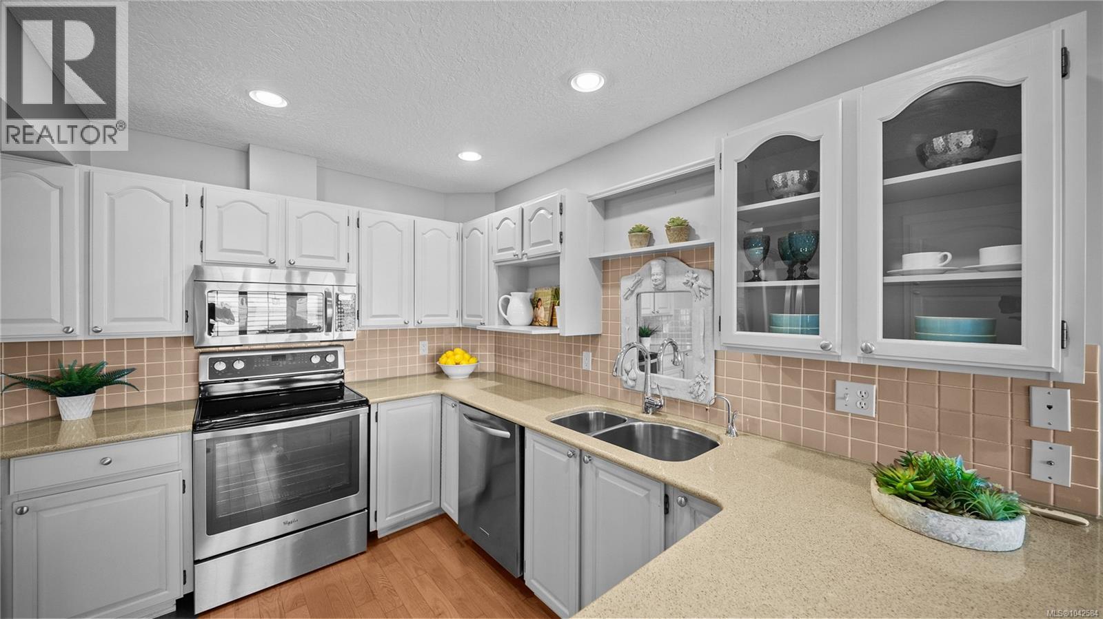 #304 6880 Wallace Dr - 21