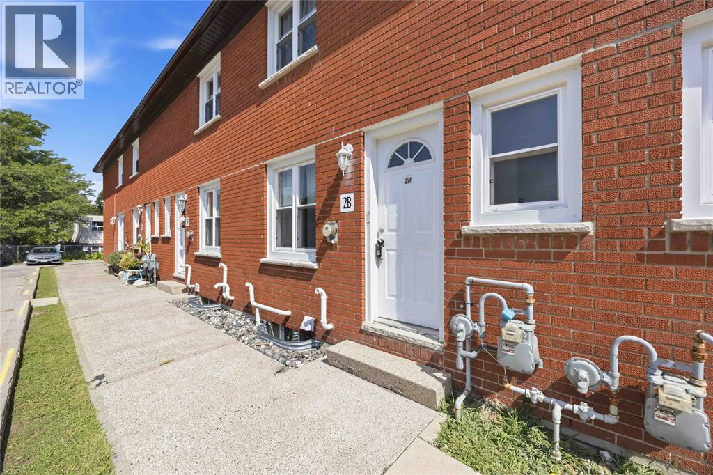 #2B 205 FANE STREET - 30