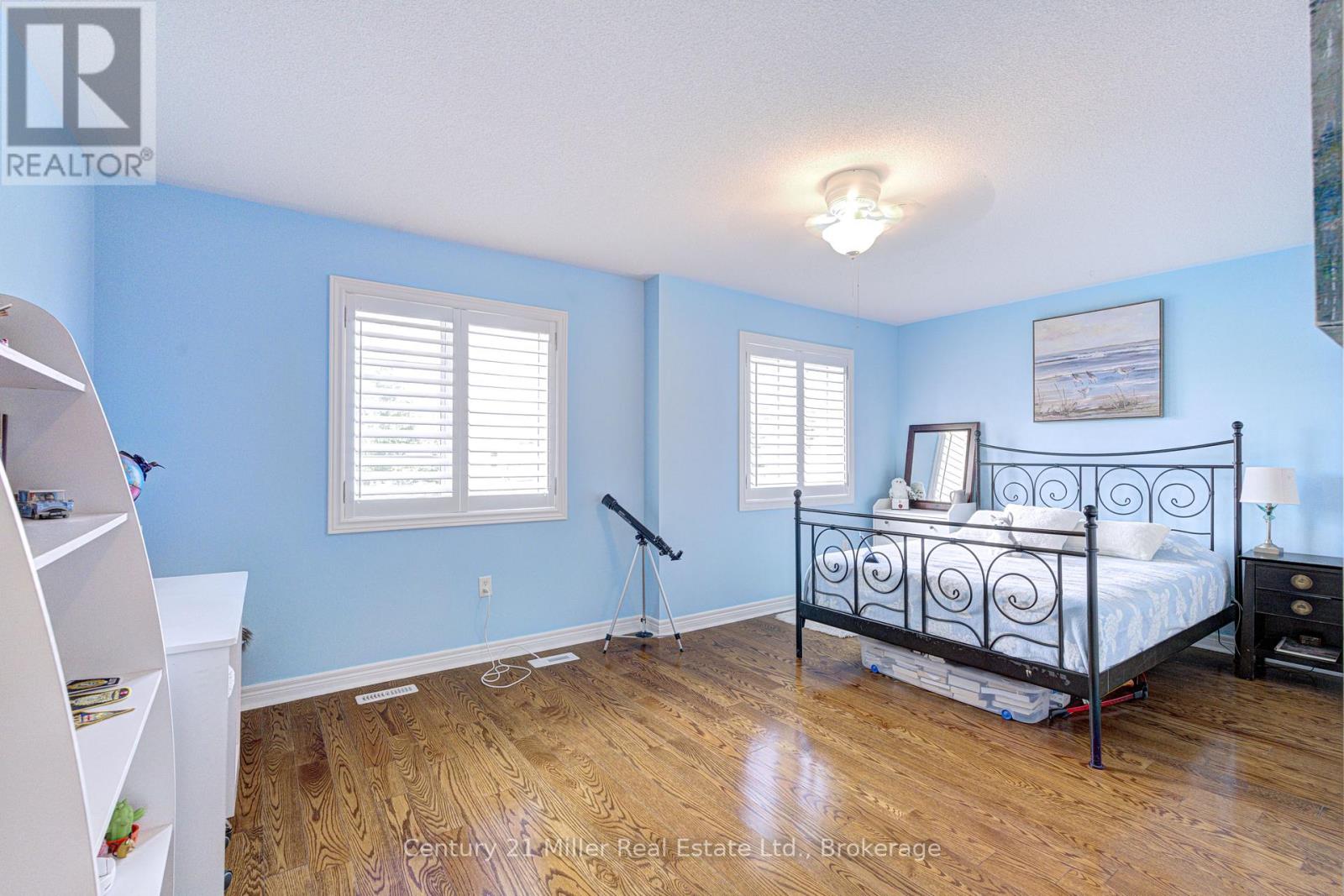 3202 EPWORTH CRESCENT - Image 25