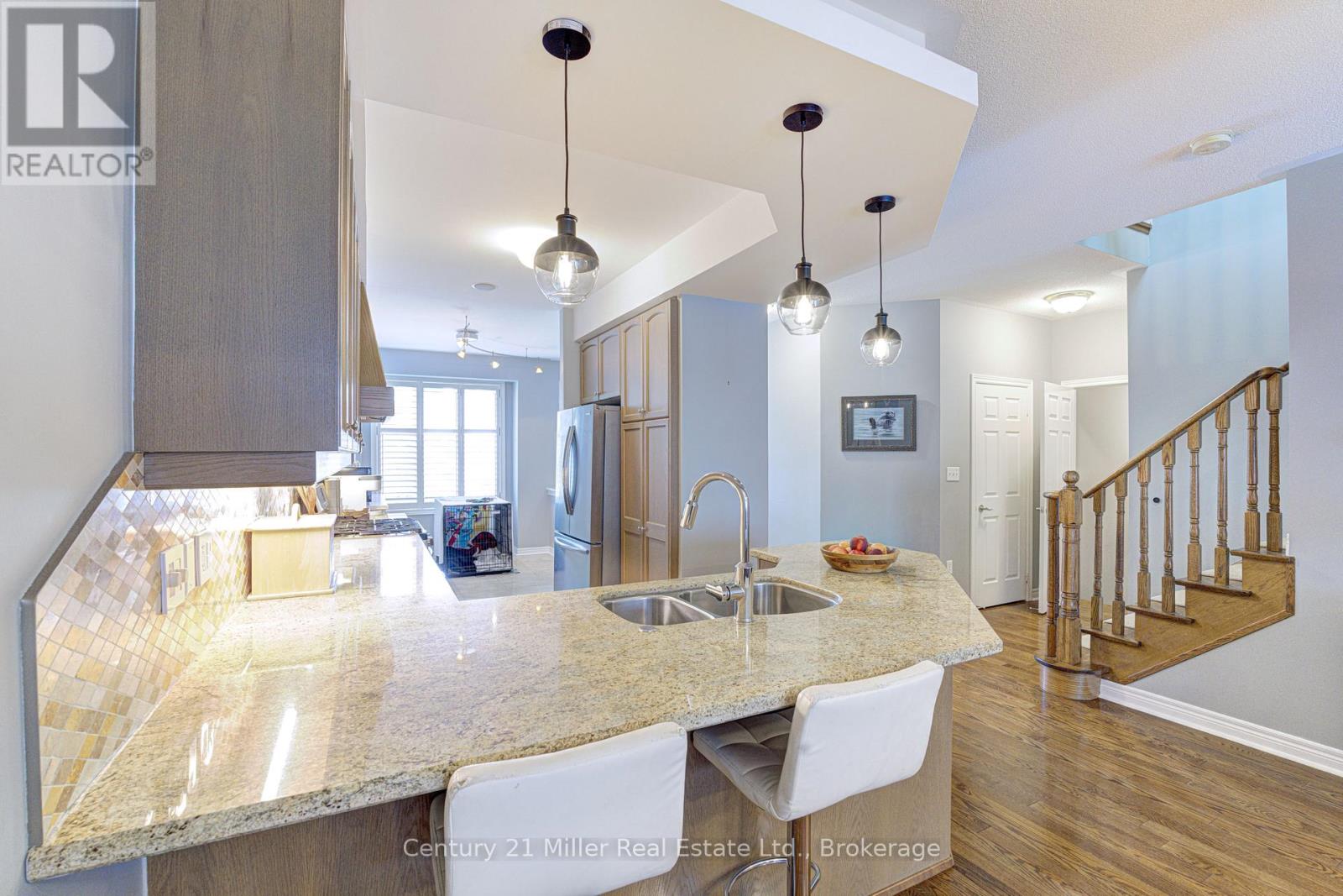 3202 EPWORTH CRESCENT - Image 8