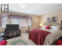 2905 Cliffrose Crescent, Coquitlam, BC V3E2S9 Photo 14