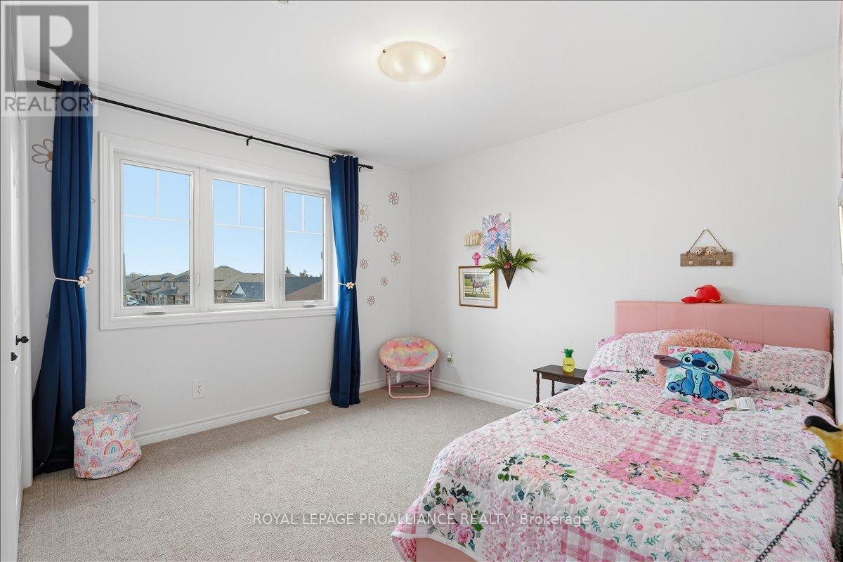 14 ATHABASKA DRIVE - 37