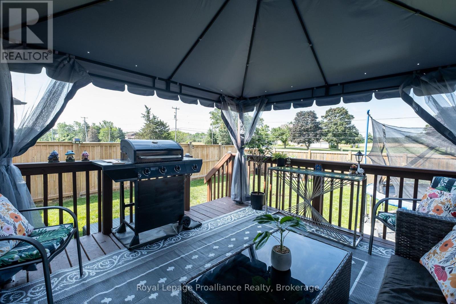 14 ATHABASKA DRIVE - 45