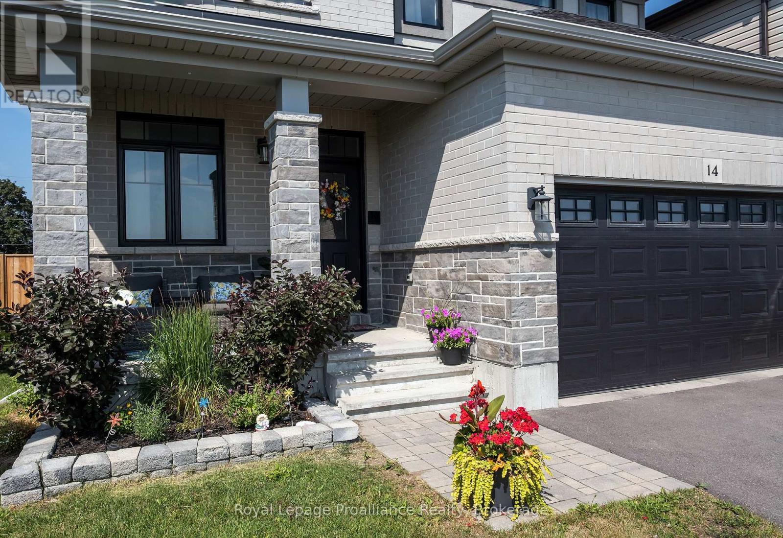 14 ATHABASKA DRIVE - 5