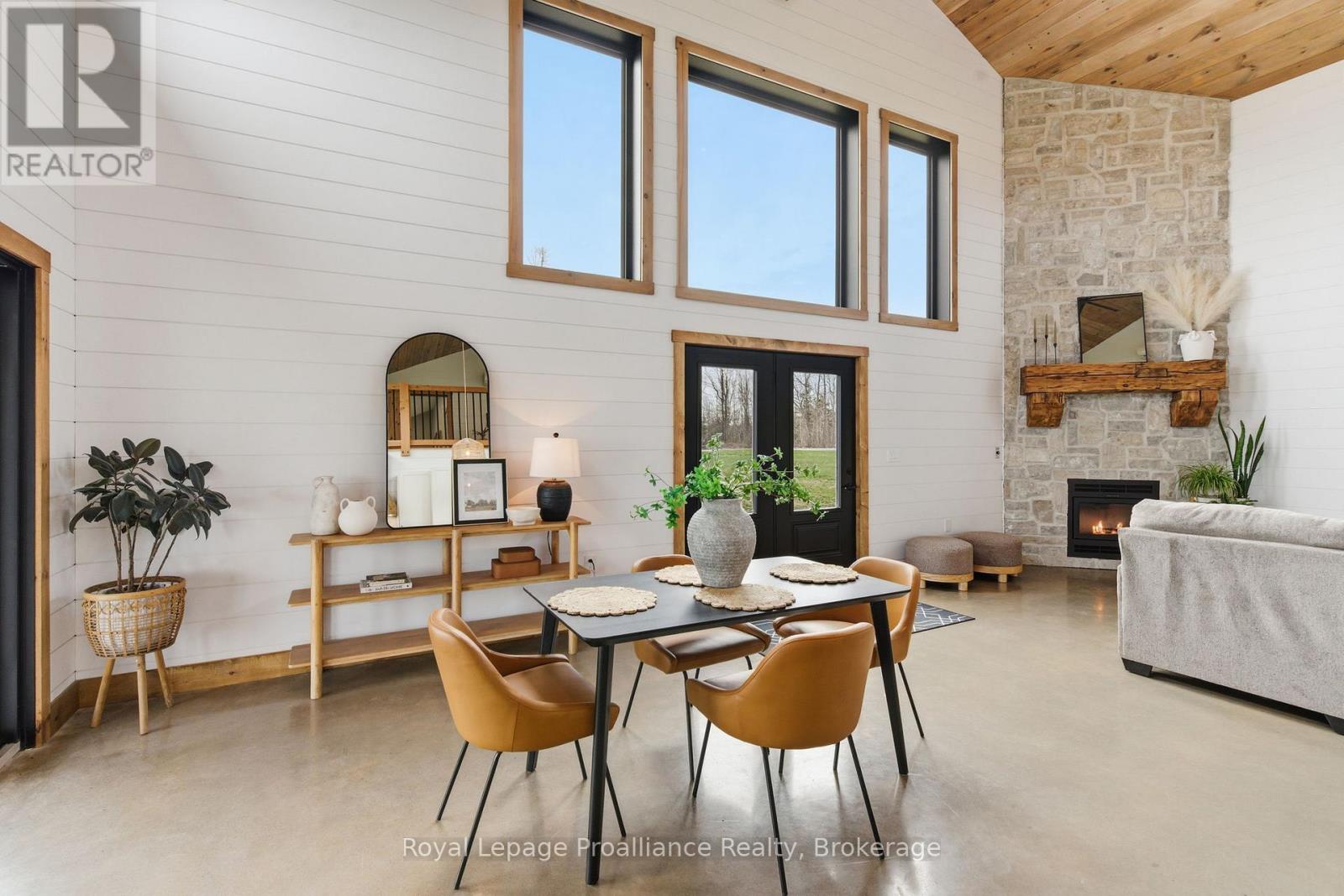375 VENTRESS ROAD - 6