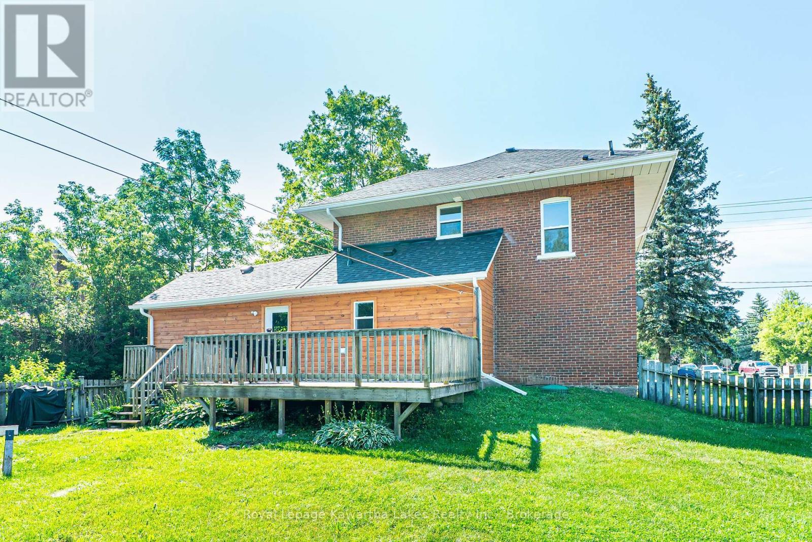 907 HIGHWAY 7 - 16