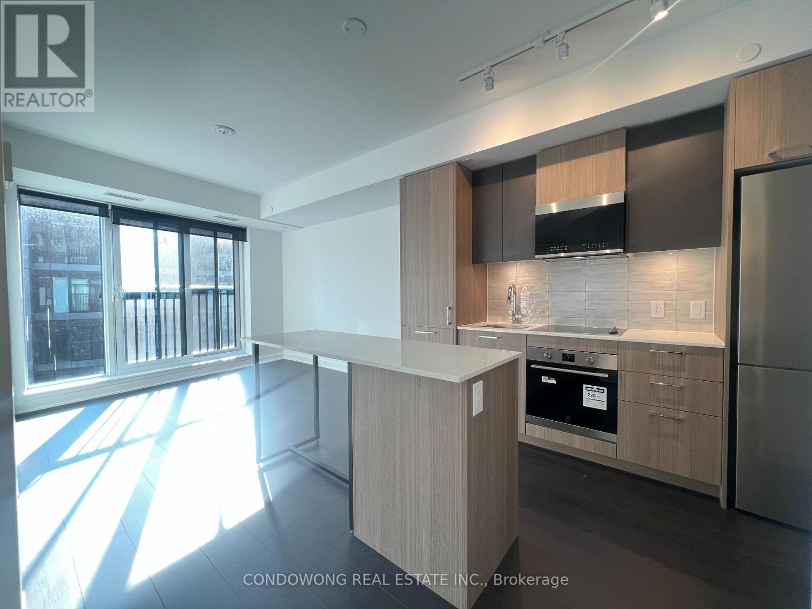 High End Kitchen