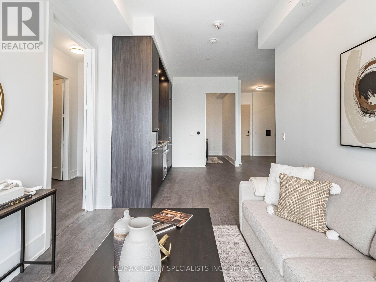 #1903 480 FRONT STREET W - 11