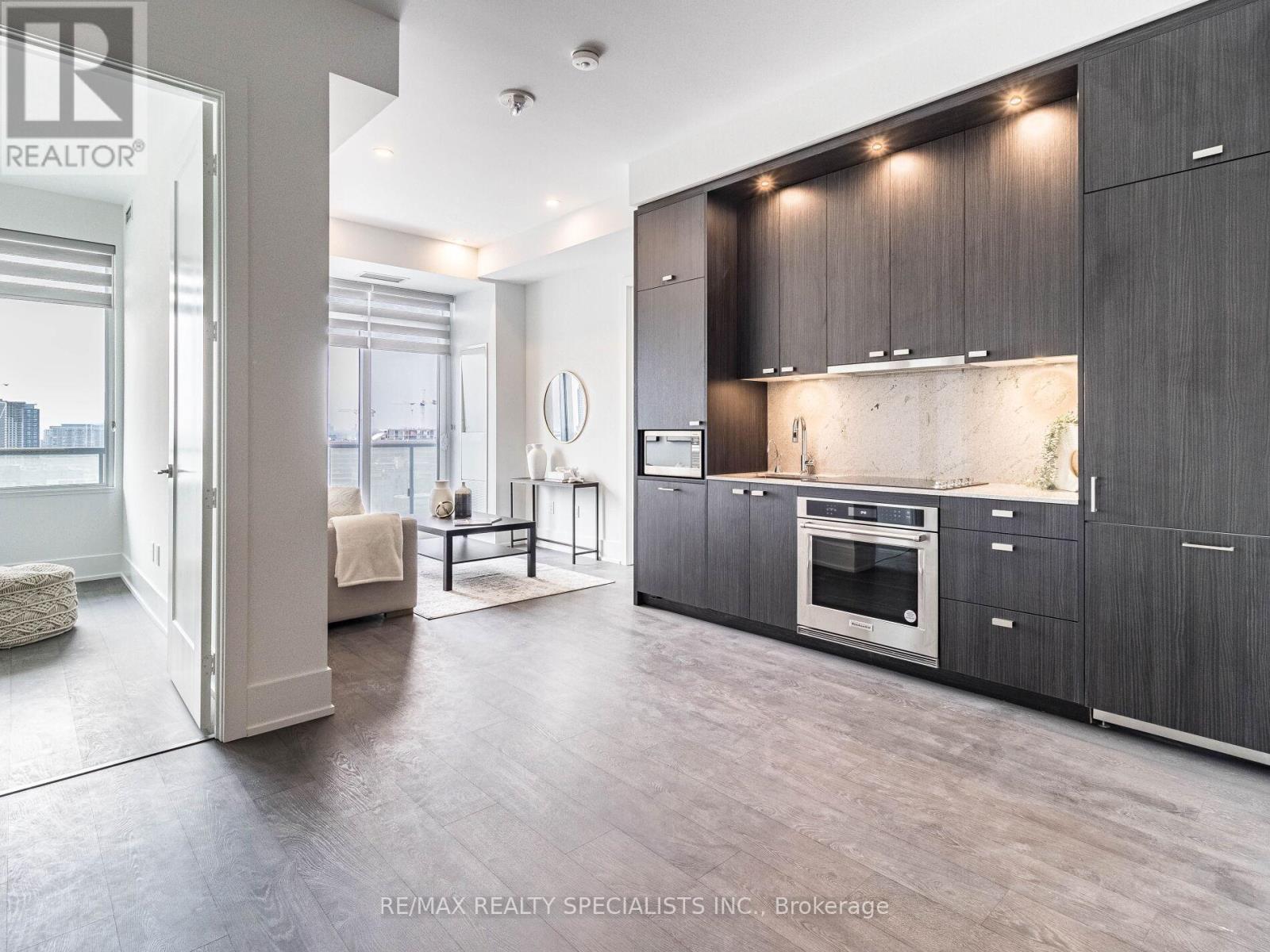 #1903 480 FRONT STREET W - 6