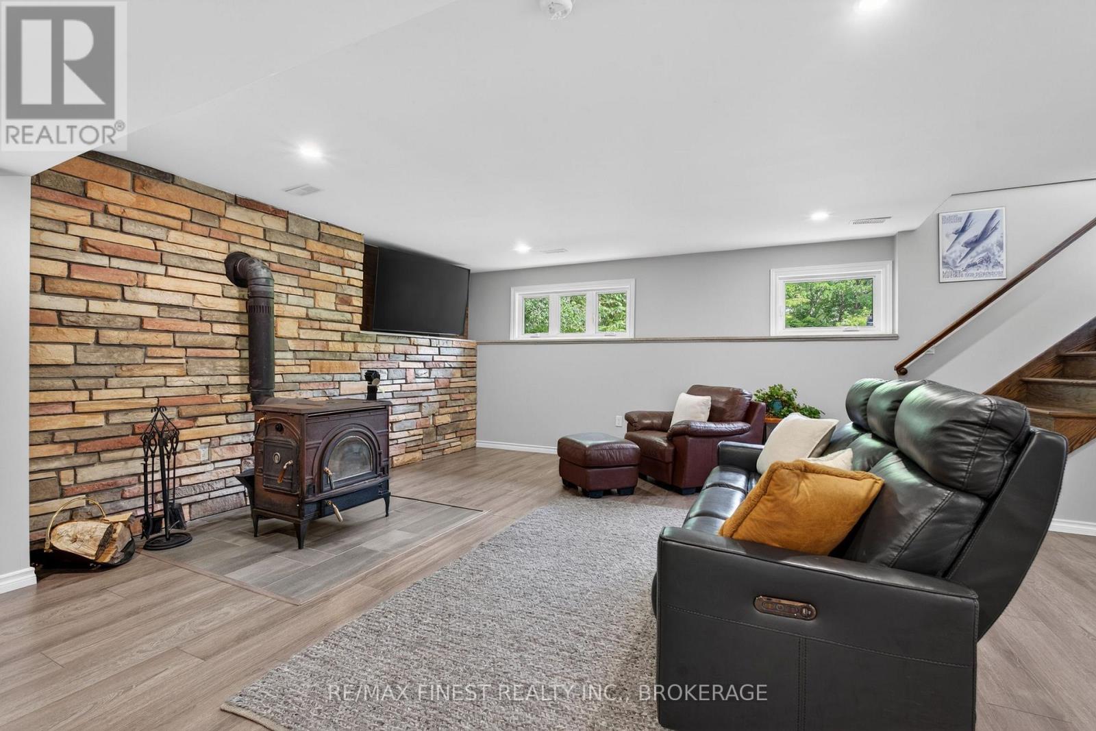 1415 RICKARDS ROAD - 24