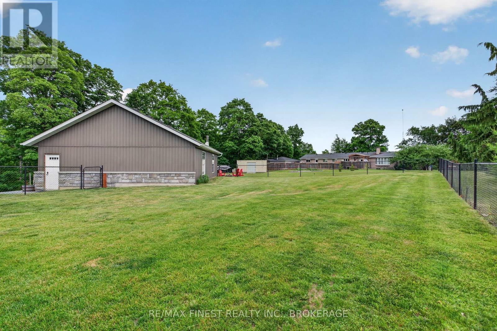 1415 RICKARDS ROAD - 36