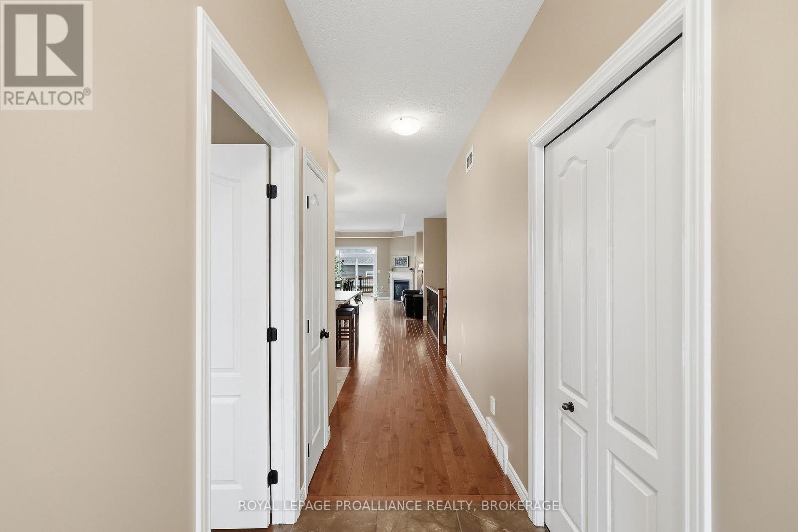 1224 CARFA CRESCENT - 10