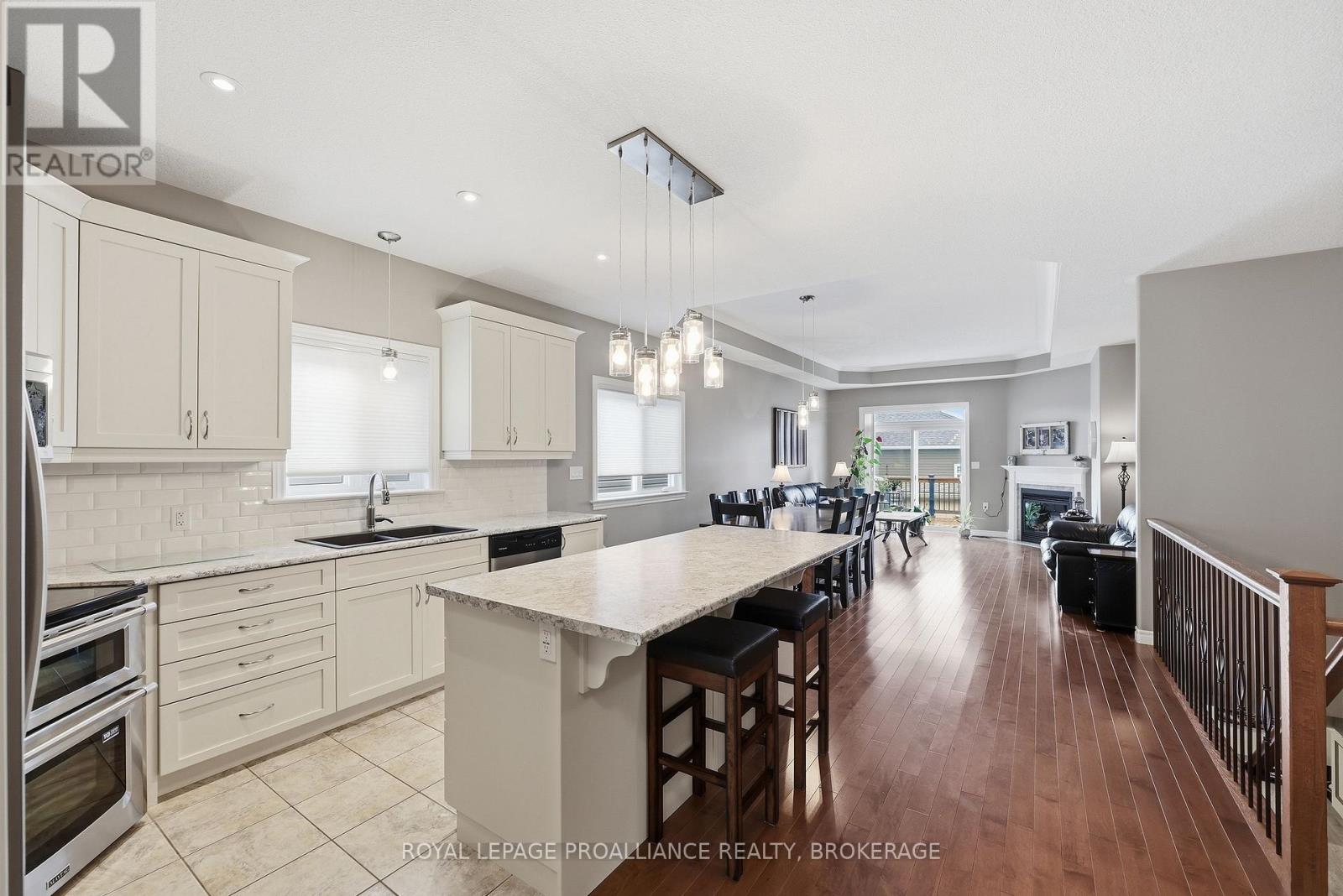 1224 CARFA CRESCENT - 12