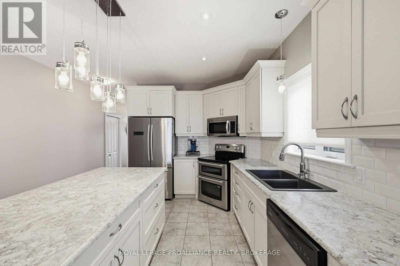 1224 CARFA CRESCENT - 14