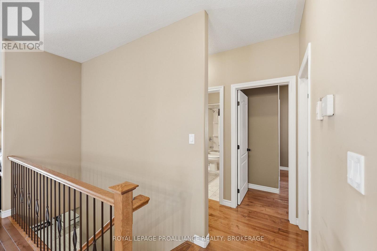 1224 CARFA CRESCENT - 23