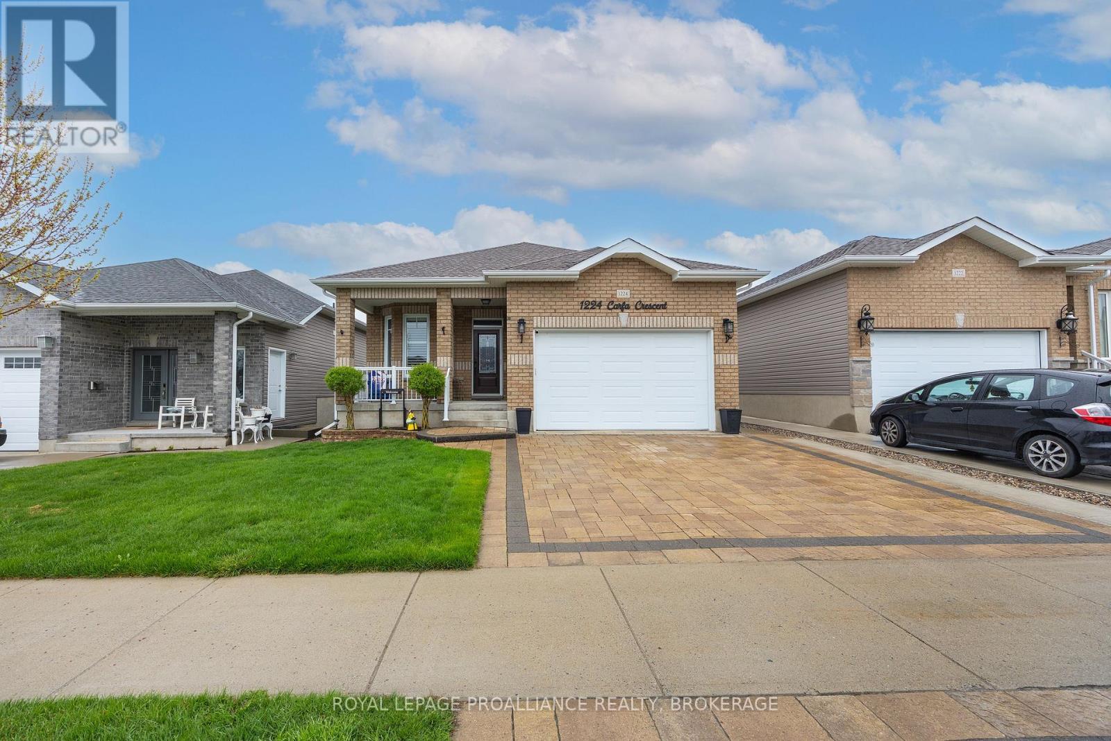 1224 CARFA CRESCENT - 3