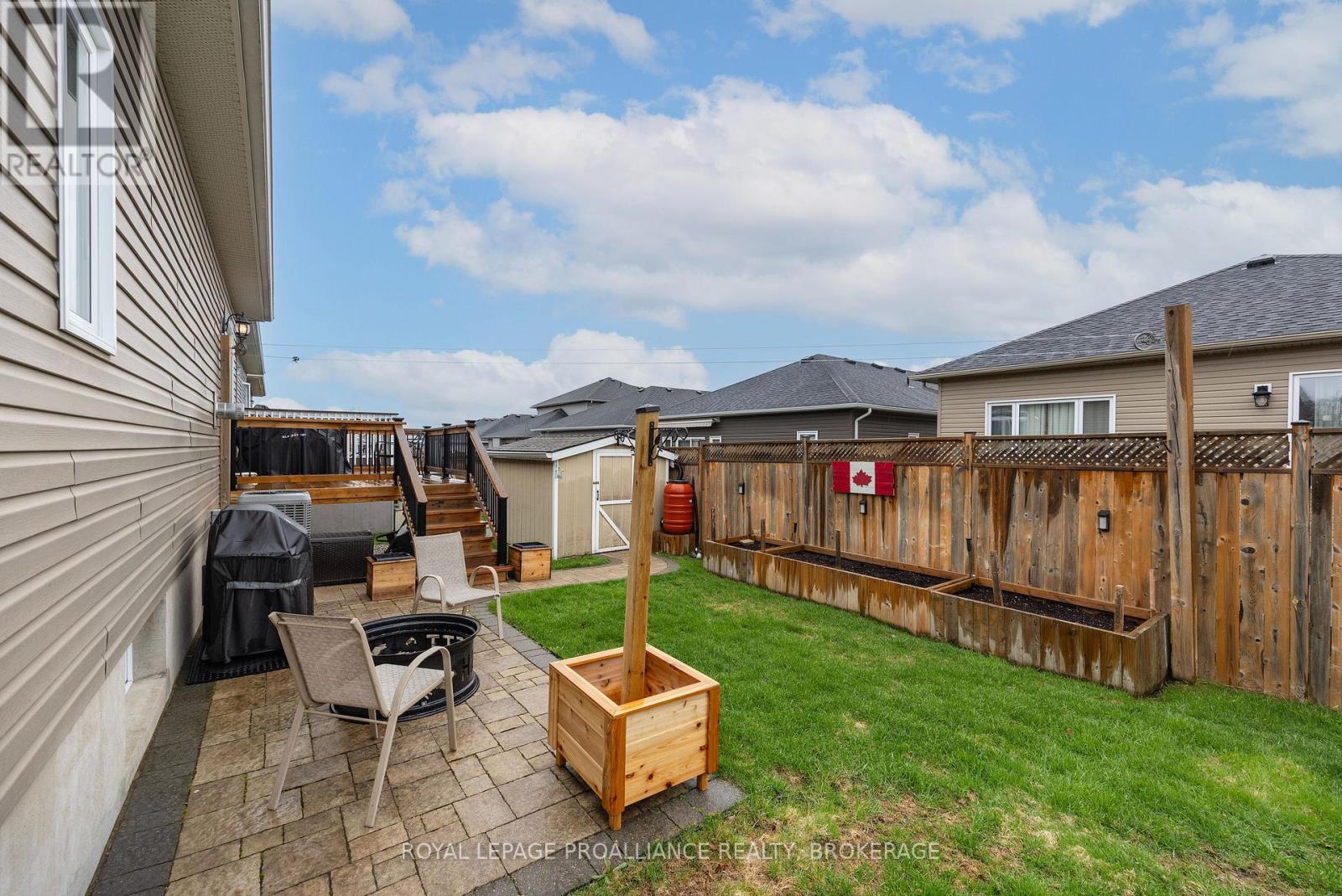 1224 CARFA CRESCENT - 4