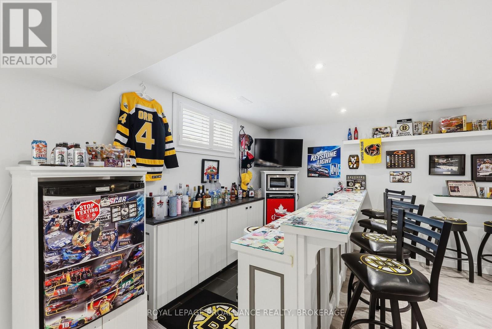 1224 CARFA CRESCENT - 45