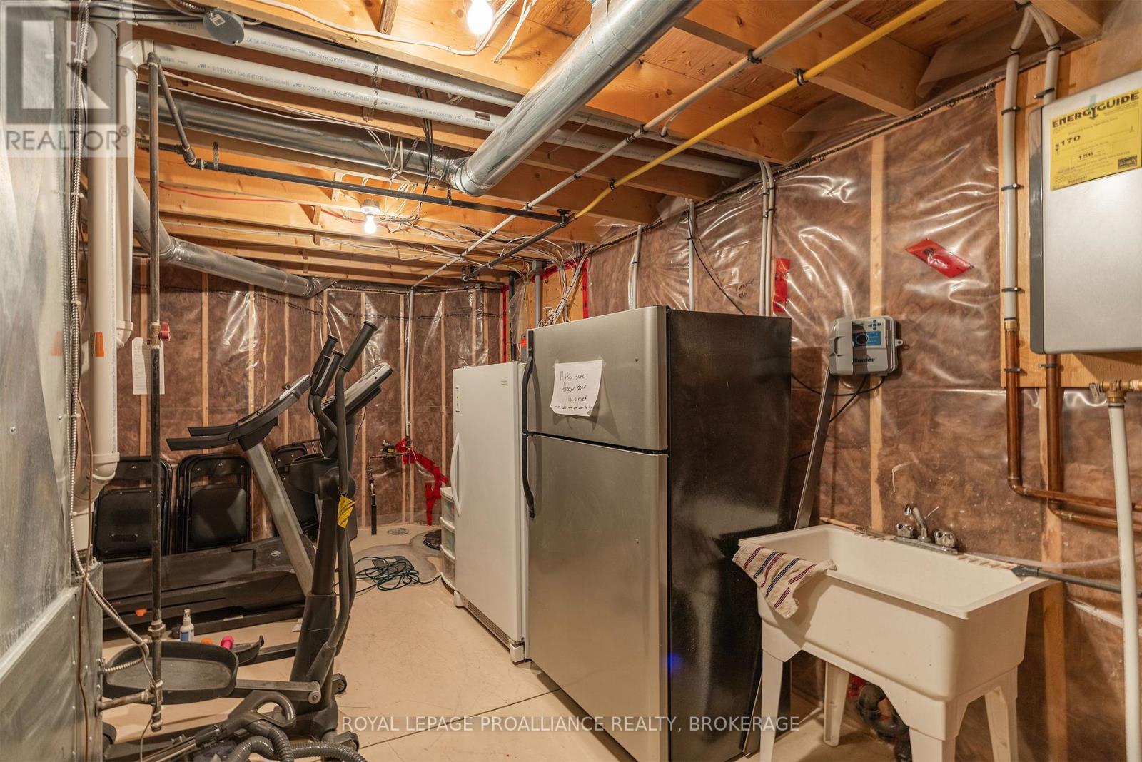 1224 CARFA CRESCENT - 48