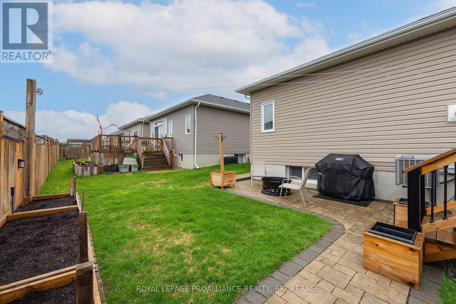 1224 CARFA CRESCENT - 8