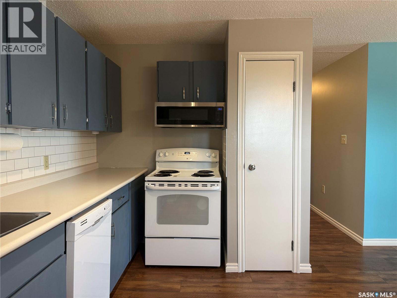 #309 59 Wood Lily DRIVE - Image 17