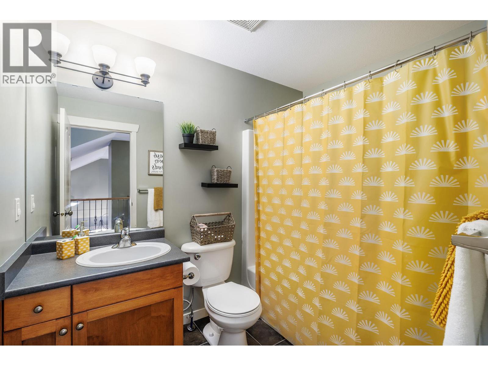 1450 Rose Meadow Drive Unit# 10, West Kelowna