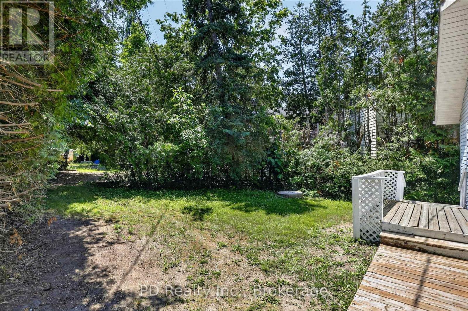 35 WESTVIEW DRIVE - 28