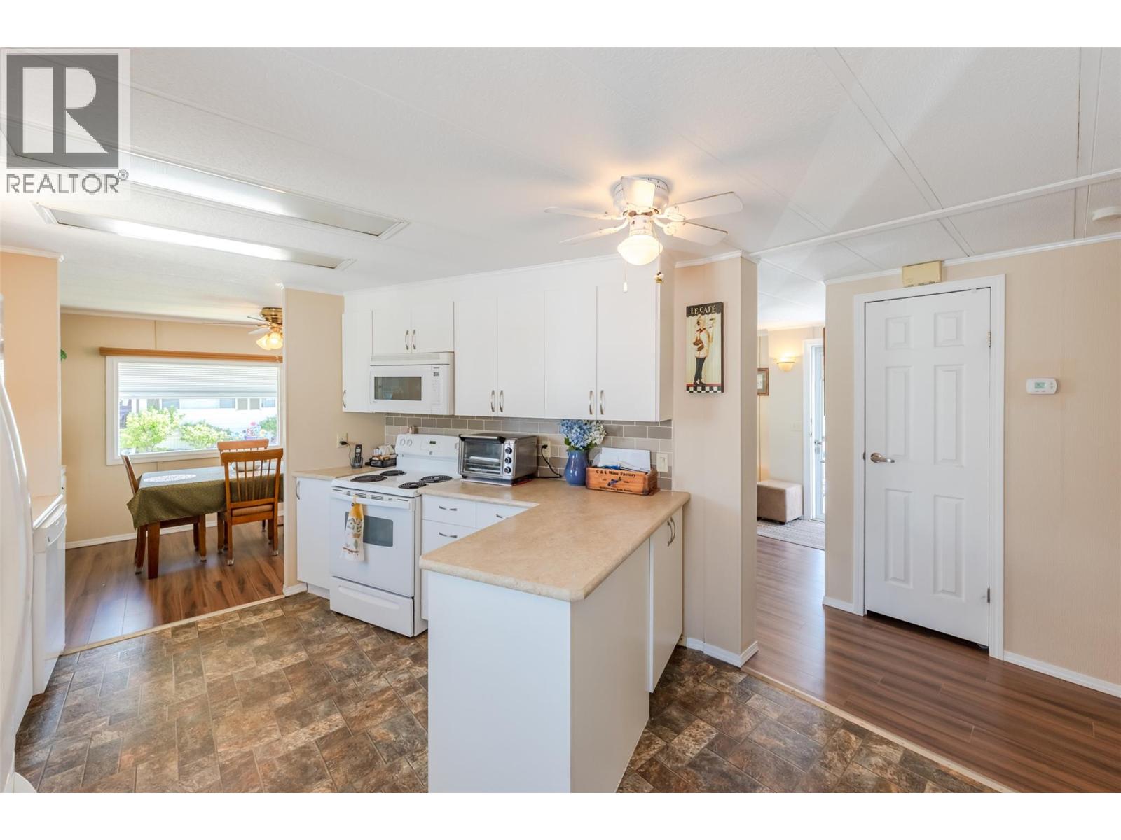 #66 999 Burnaby Avenue - 18