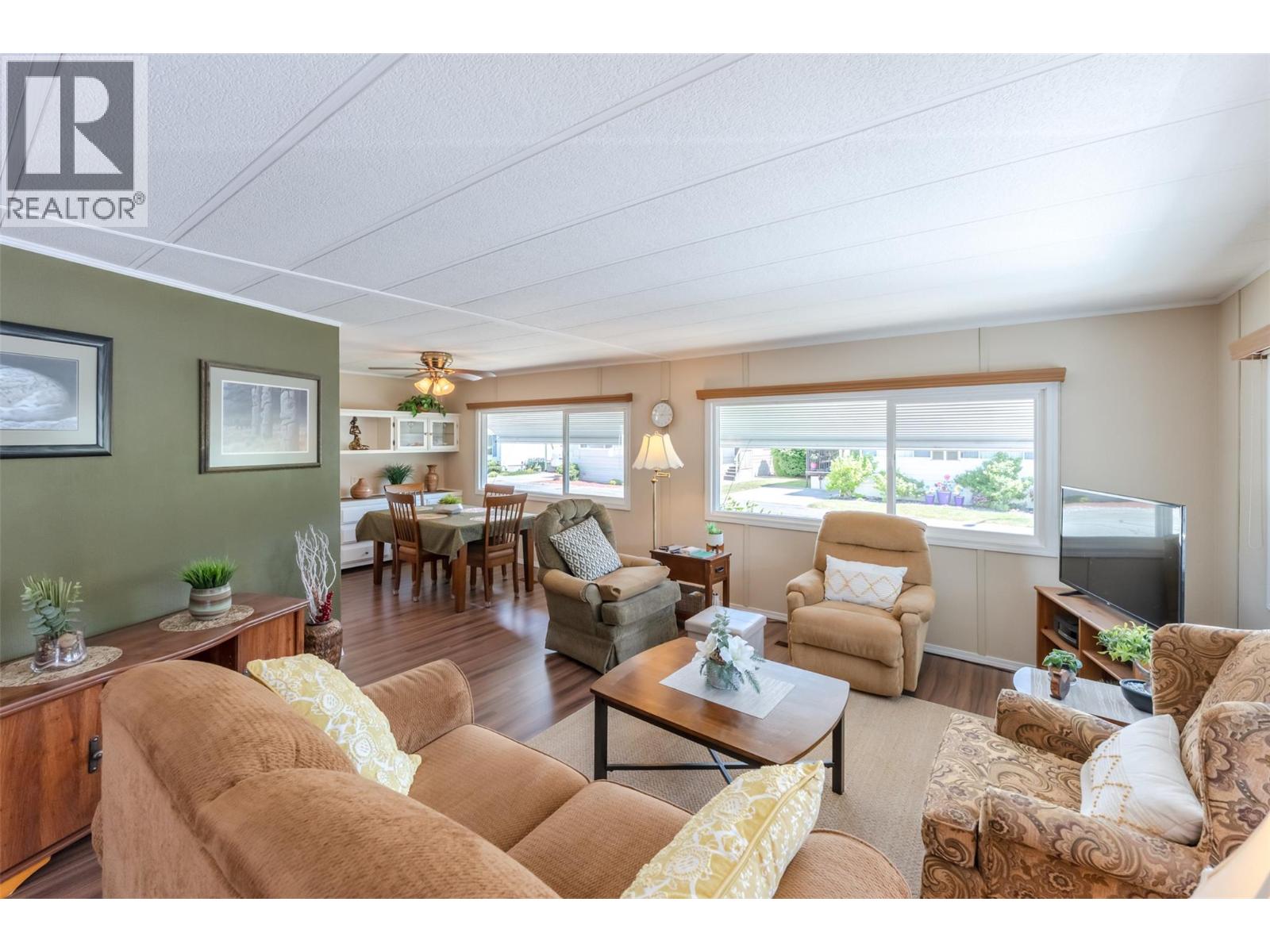 #66 999 Burnaby Avenue - 3
