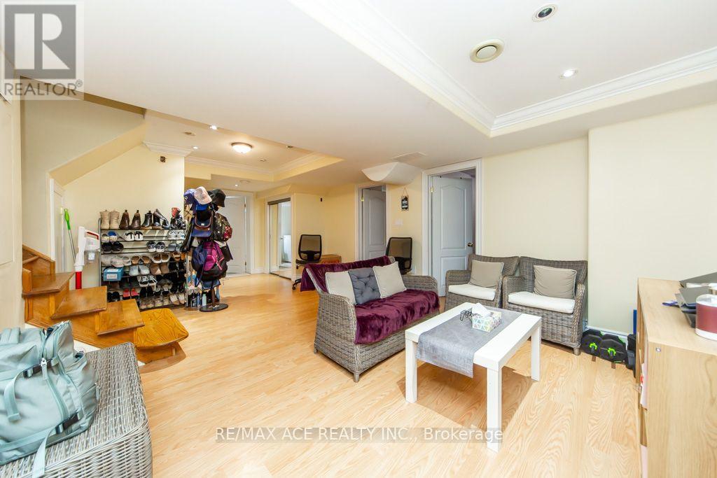 44 MOURNING DOVE CRESCENT - 16