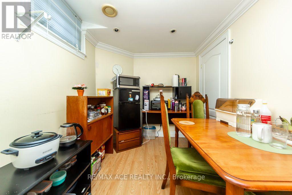 44 MOURNING DOVE CRESCENT - 18