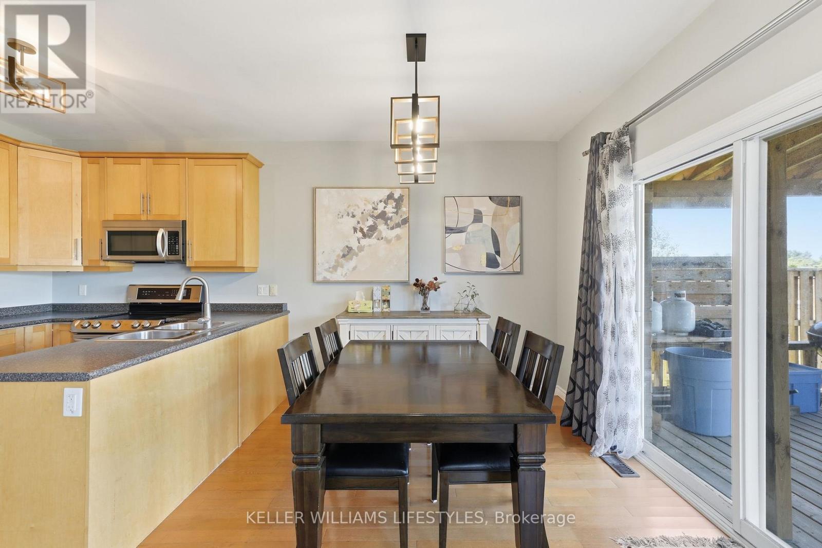 1784 STACKHOUSE CRESCENT - 11