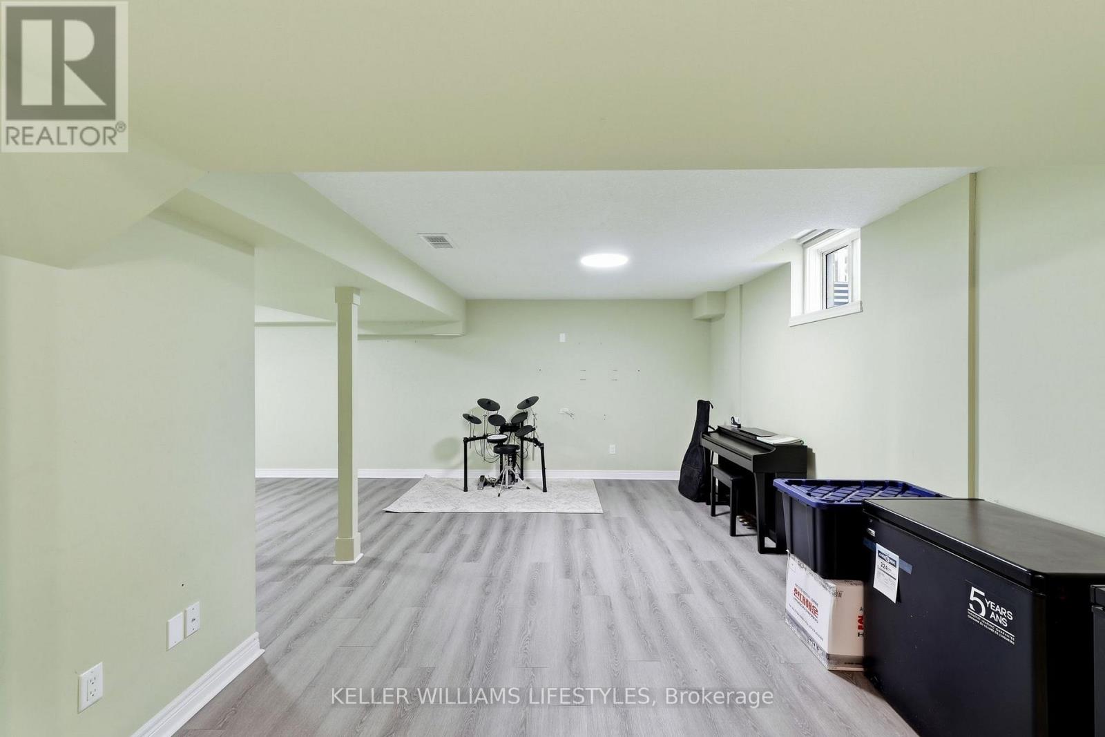 1784 STACKHOUSE CRESCENT - 30