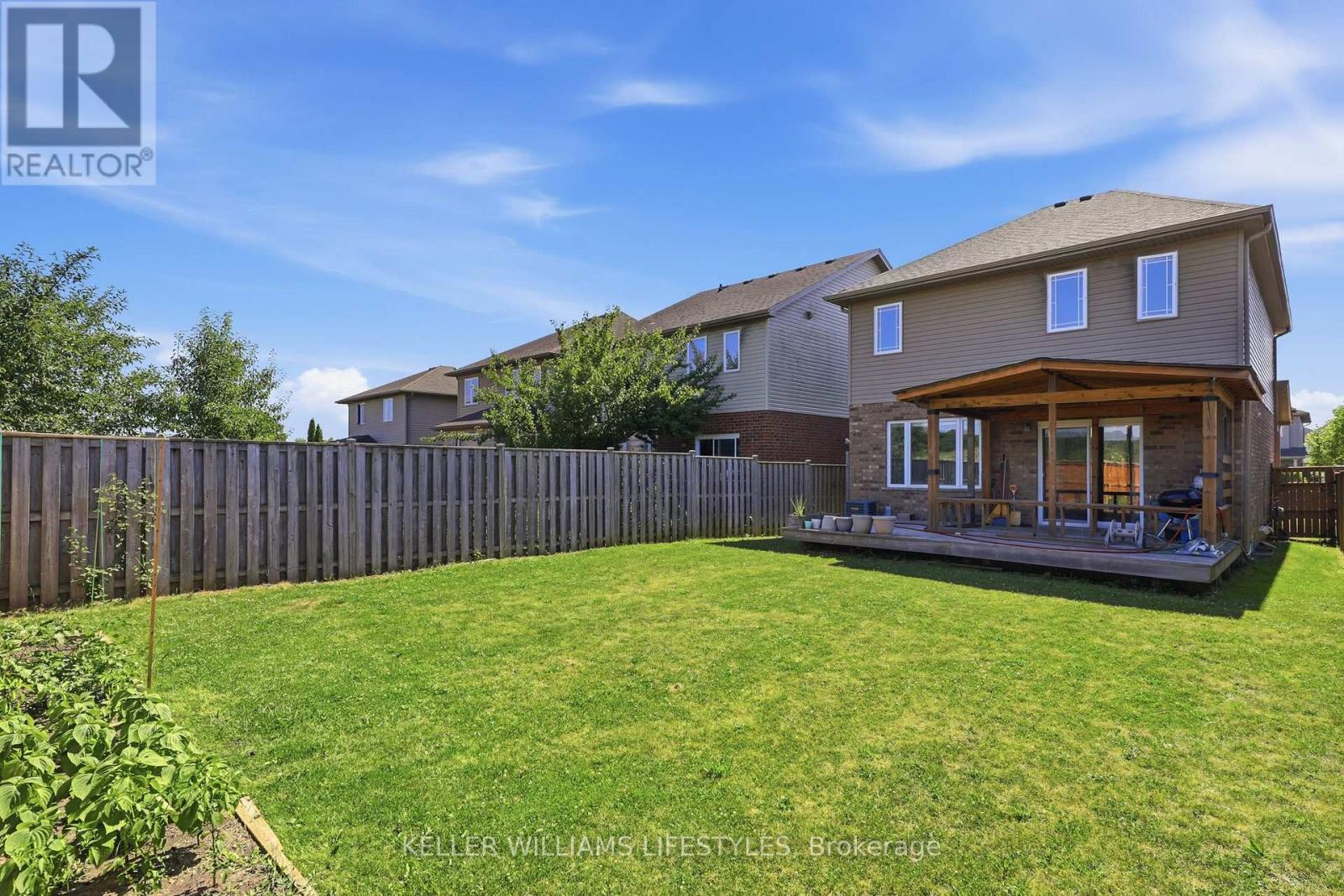 1784 STACKHOUSE CRESCENT - 37