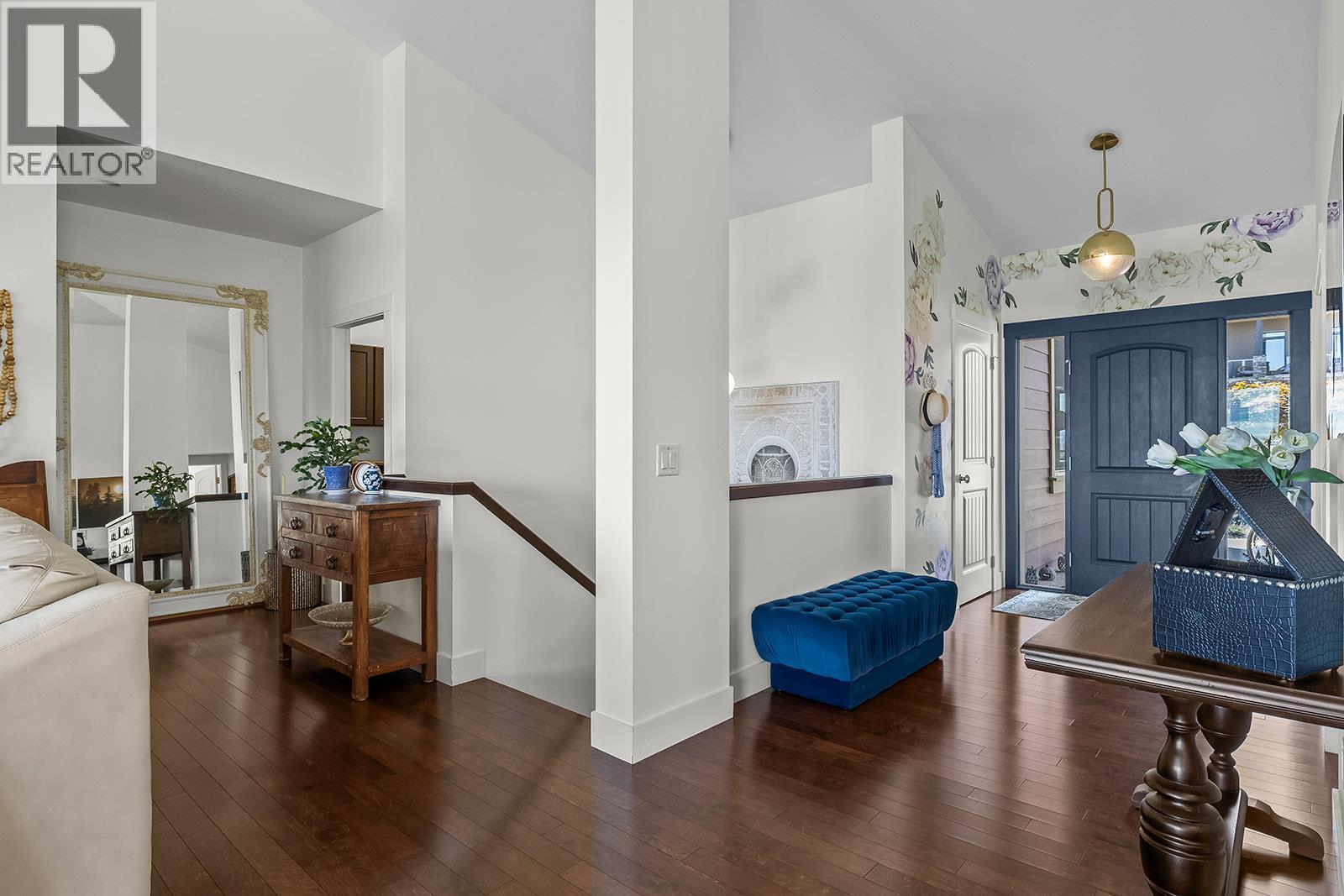 366 Trumpeter Court - 19
