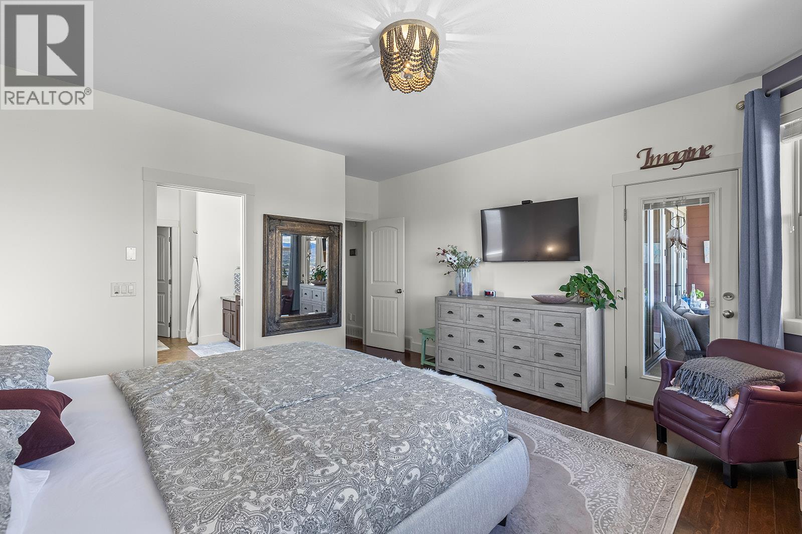 366 Trumpeter Court - 26