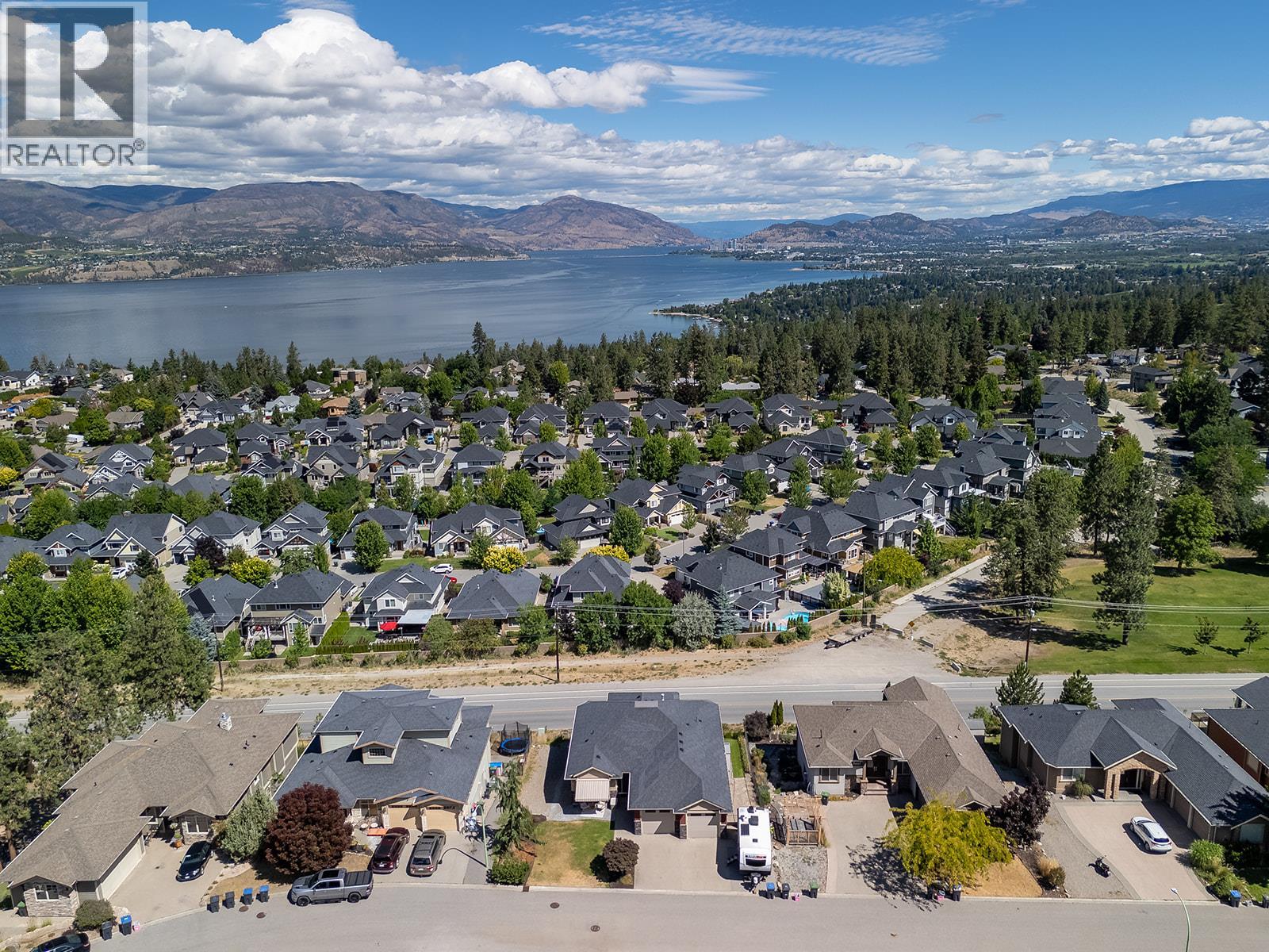 366 Trumpeter Court - 4