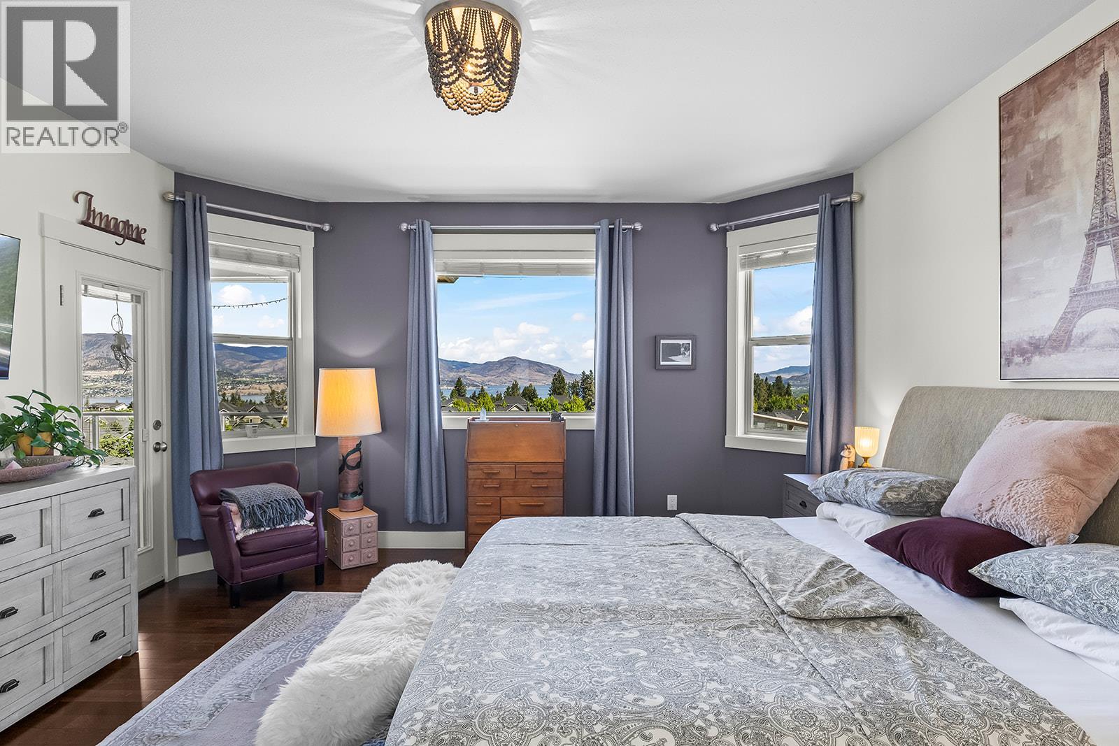 366 Trumpeter Court - 25