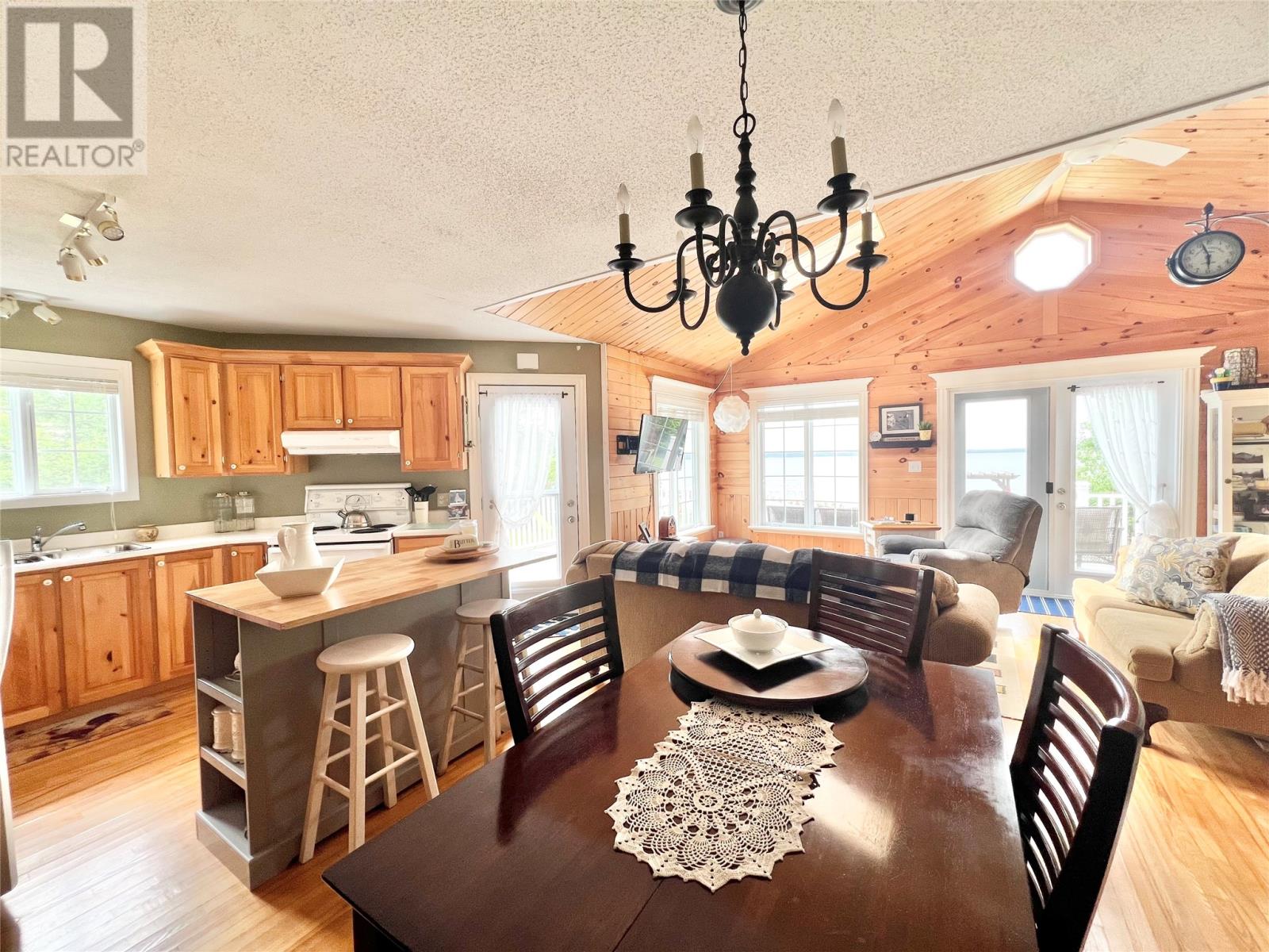 2 Bread And Cheese Cove - 31