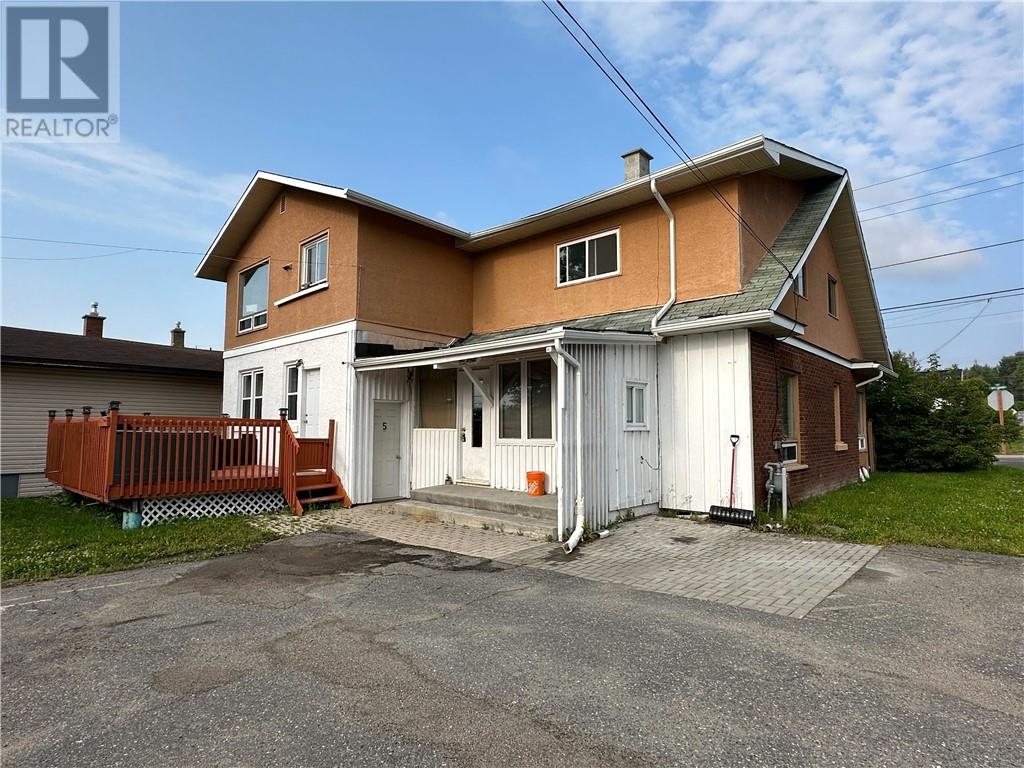 244 Whittaker Street Unit# 2, Sudbury — photo 2